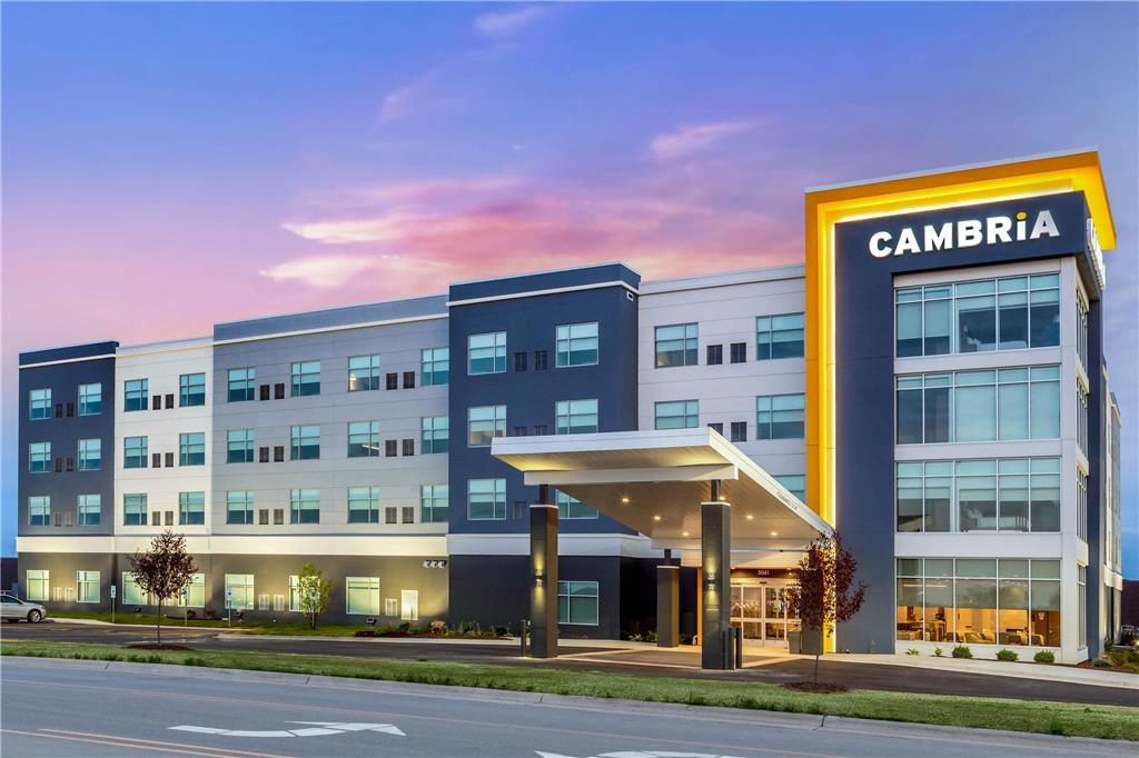 Cambria Hotel Davenport Quad Cities Bettendorf Exterior foto